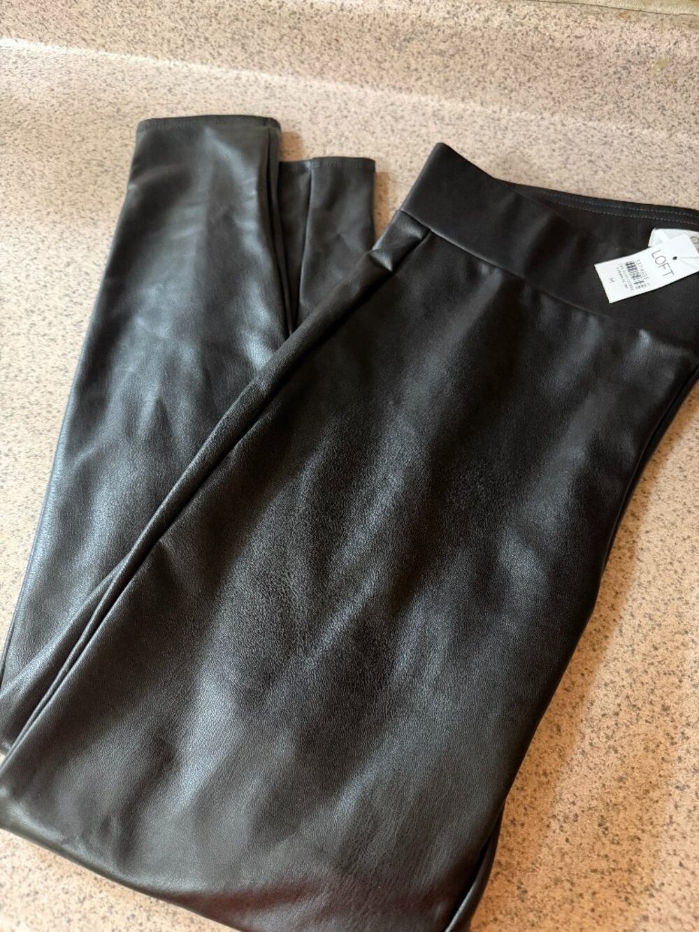 NWT Loft Faux Leather Leggings Black - Size Medium